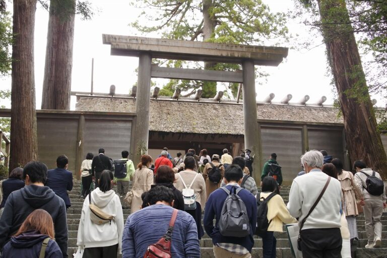 神社 神宮 大社 宮の違いとは 京都テナントプラス