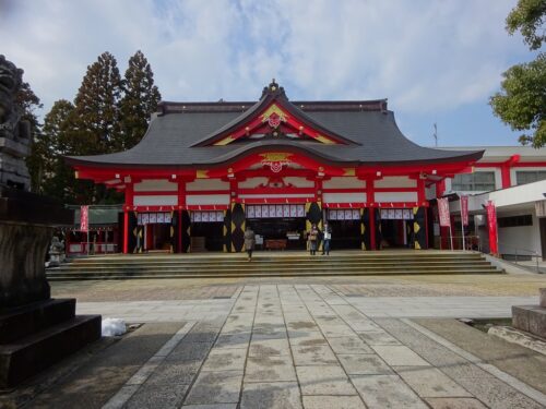 富山県富山市にある日枝神社の社殿